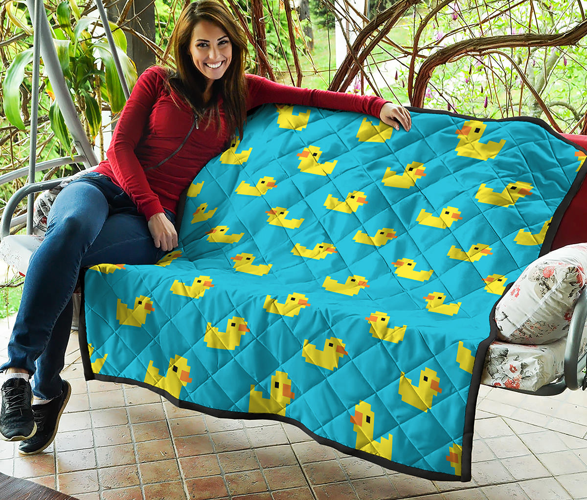 8-Bit Rubber Duck Pattern Print Quilt