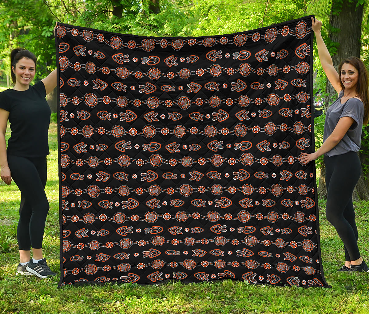 Aboriginal Boomerang Pattern Print Quilt