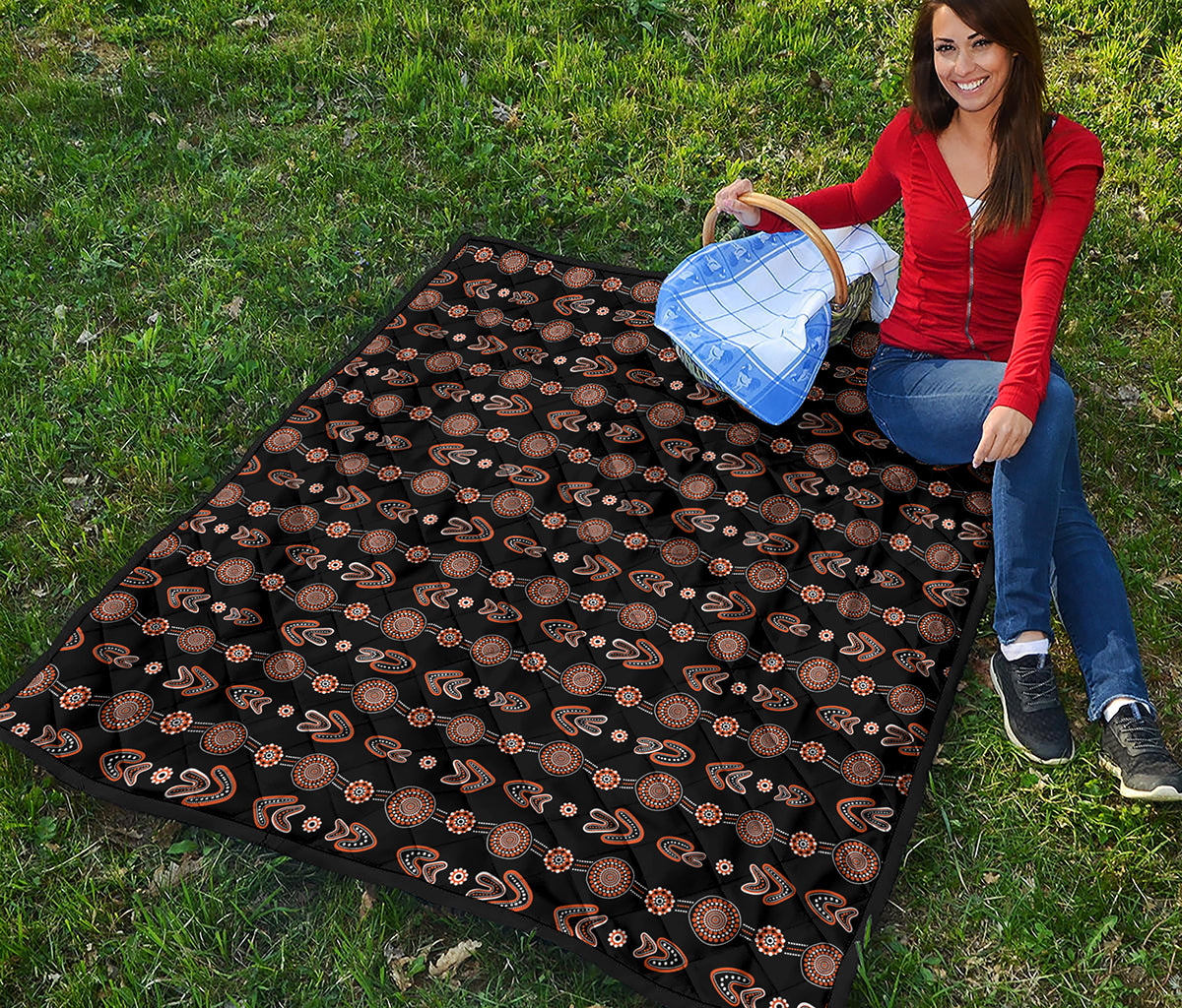 Aboriginal Boomerang Pattern Print Quilt