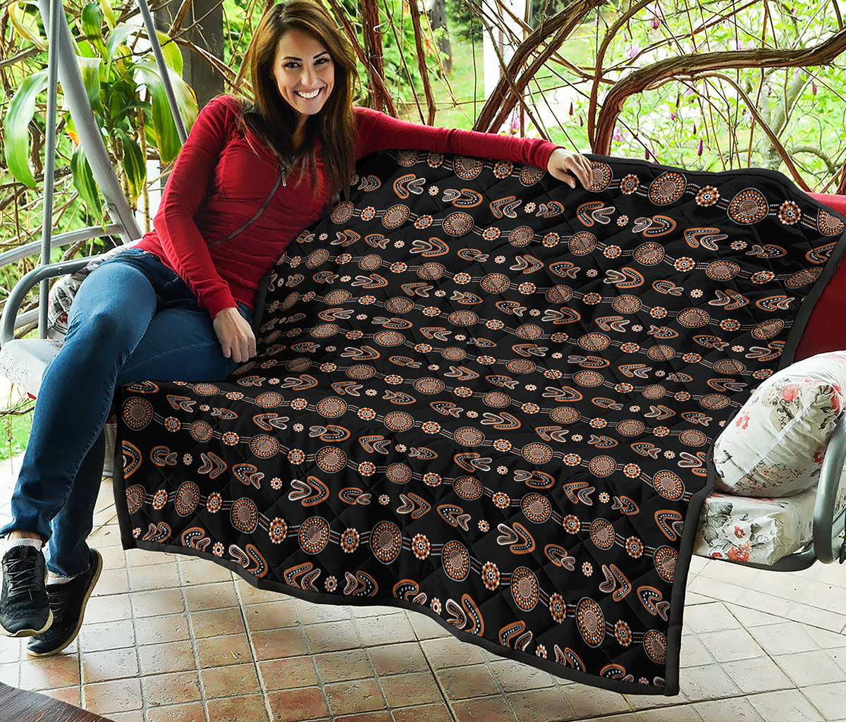Aboriginal Boomerang Pattern Print Quilt