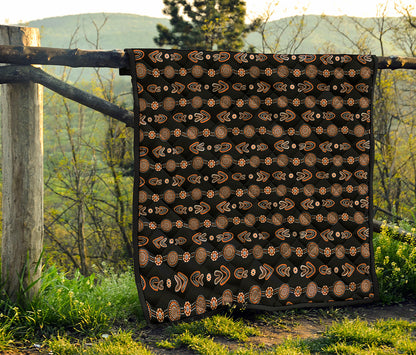 Aboriginal Boomerang Pattern Print Quilt