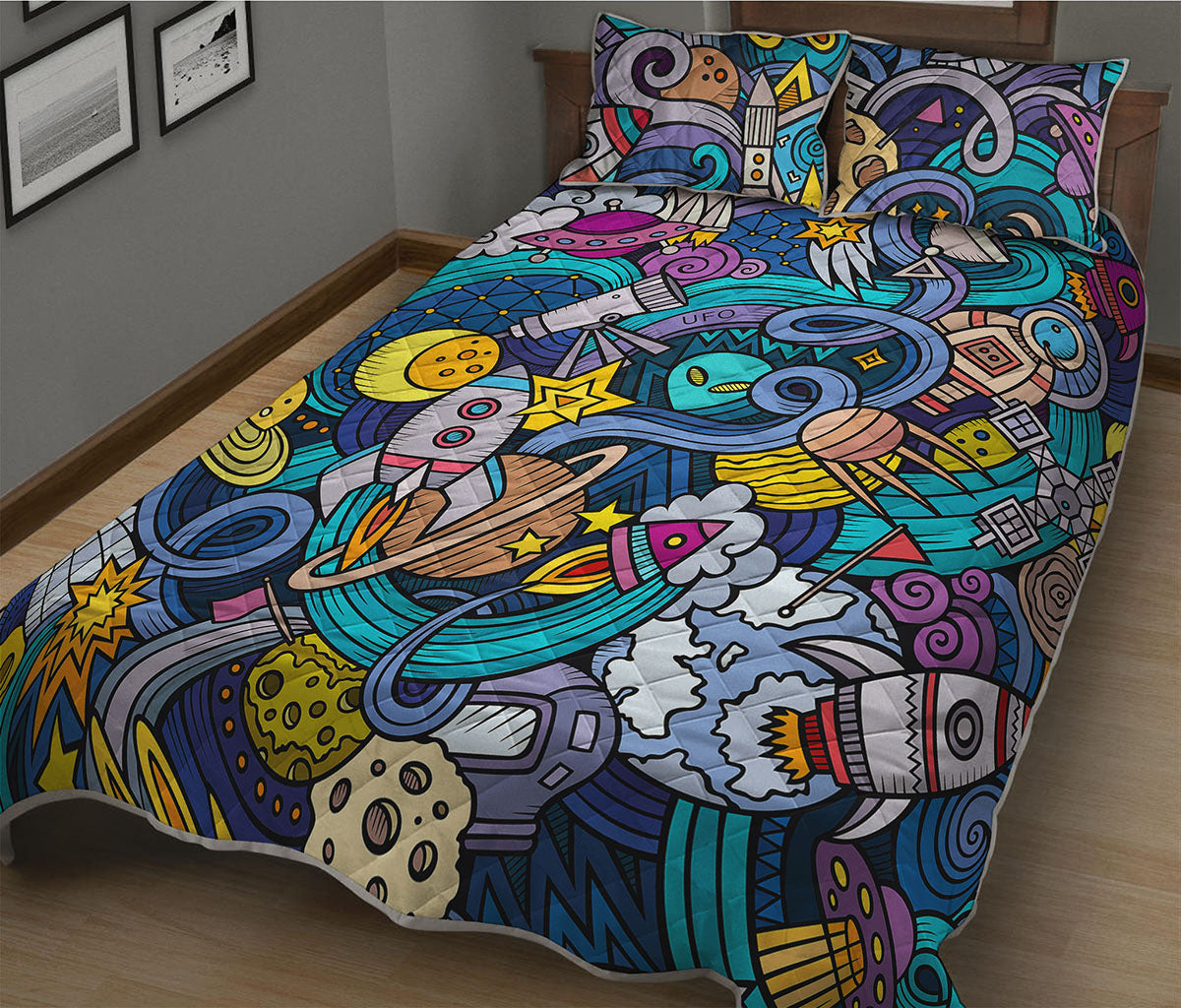 Abstract Cartoon Galaxy Space Print Quilt Bed Set