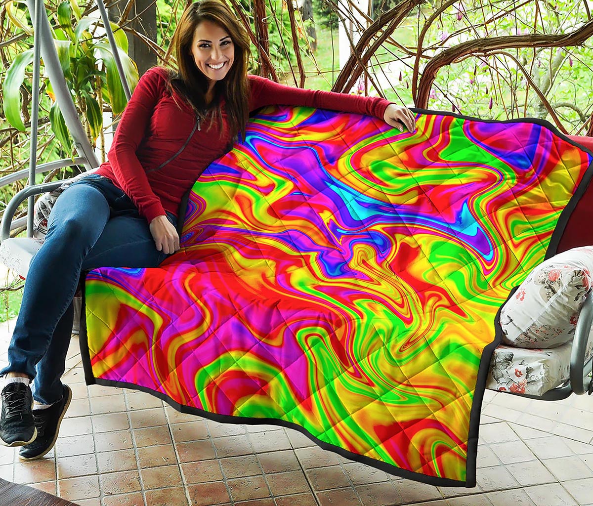Abstract Colorful Liquid Trippy Print Quilt