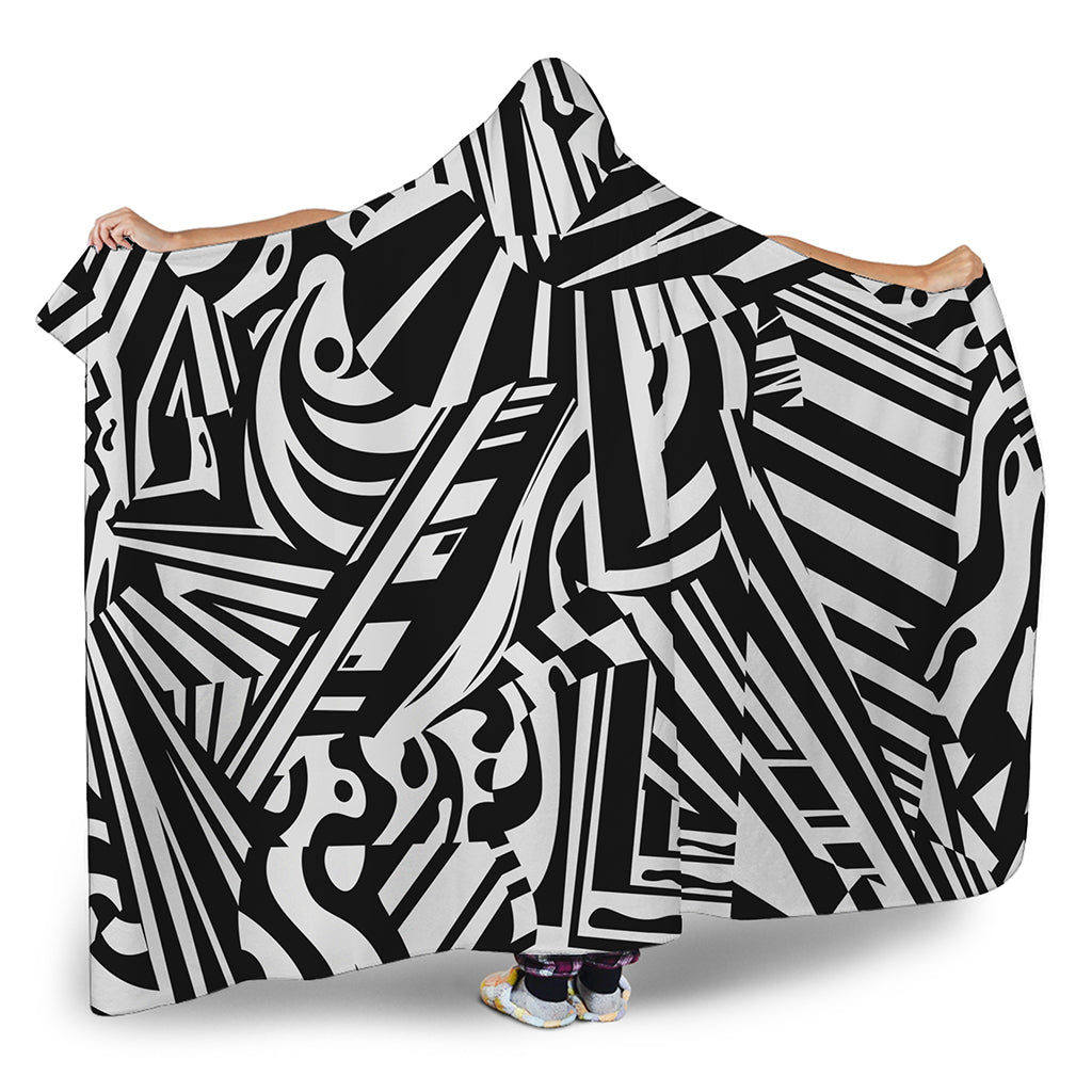 Abstract Dazzle Pattern Print Hooded Blanket
