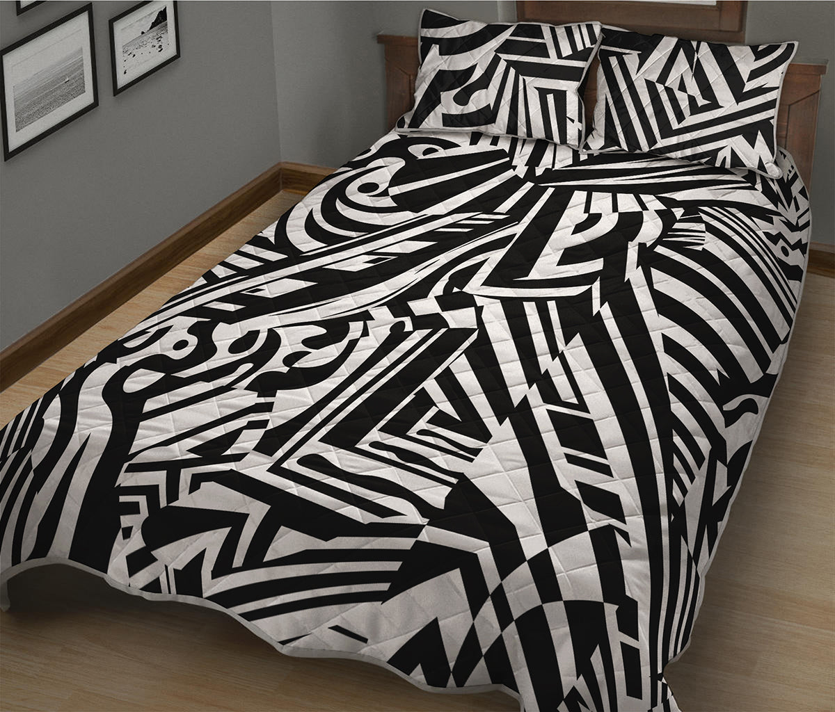Abstract Dazzle Pattern Print Quilt Bed Set