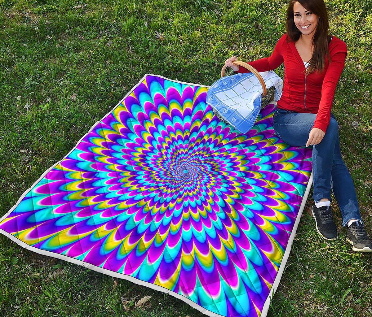 Abstract Dizzy Moving Optical Illusion Quilt