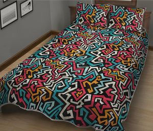 Abstract Funky Pattern Print Quilt Bed Set