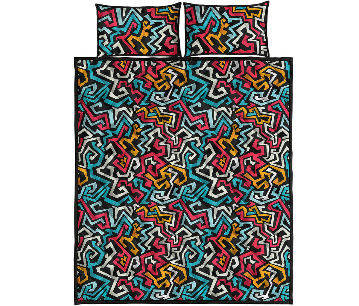 Abstract Funky Pattern Print Quilt Bed Set