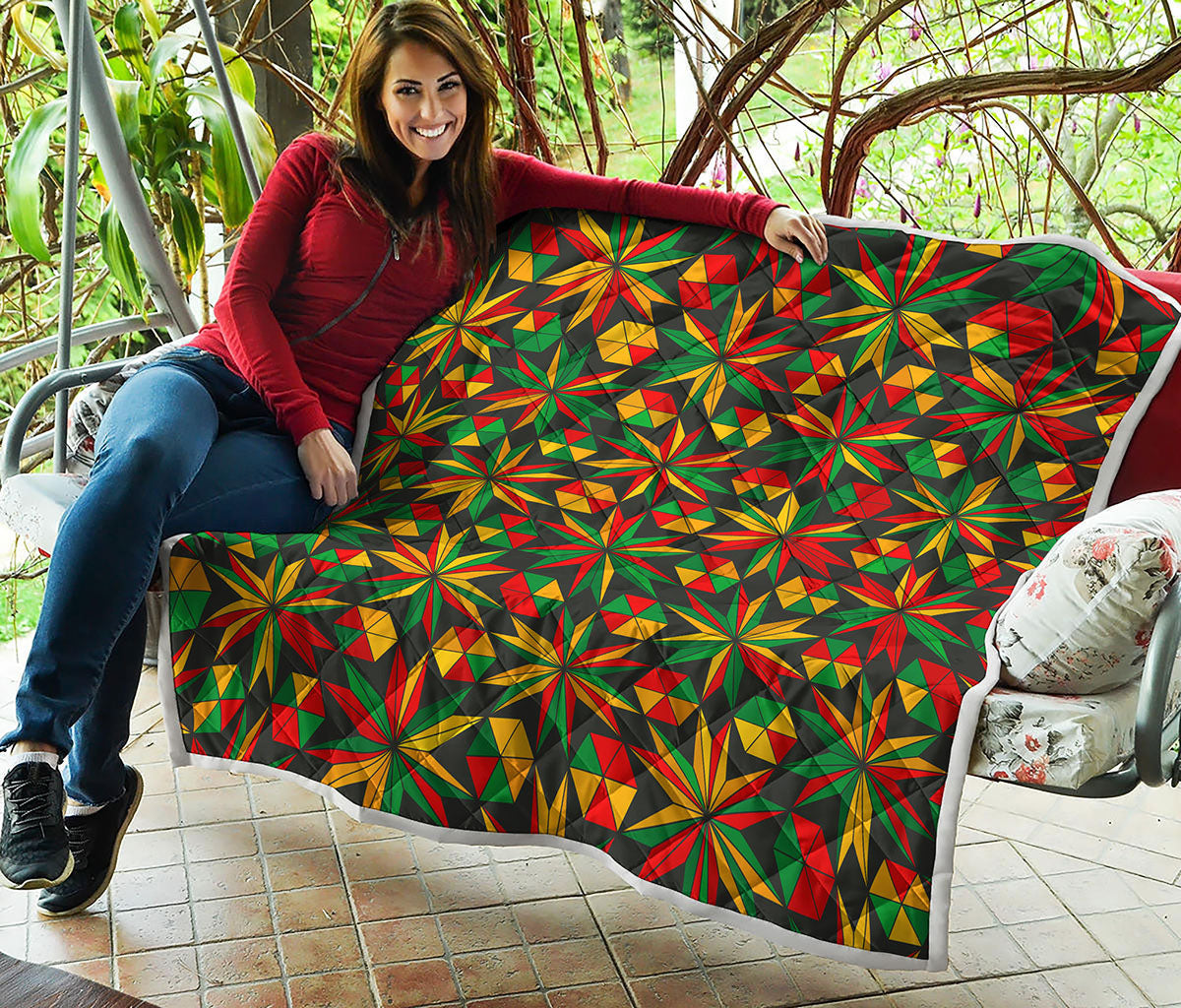 Abstract Geometric Reggae Pattern Print Quilt