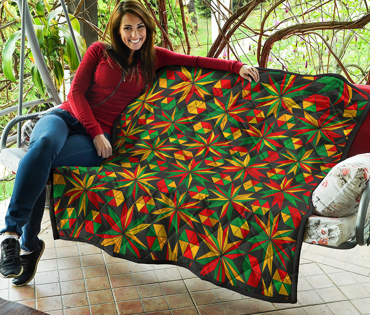 Abstract Geometric Reggae Pattern Print Quilt