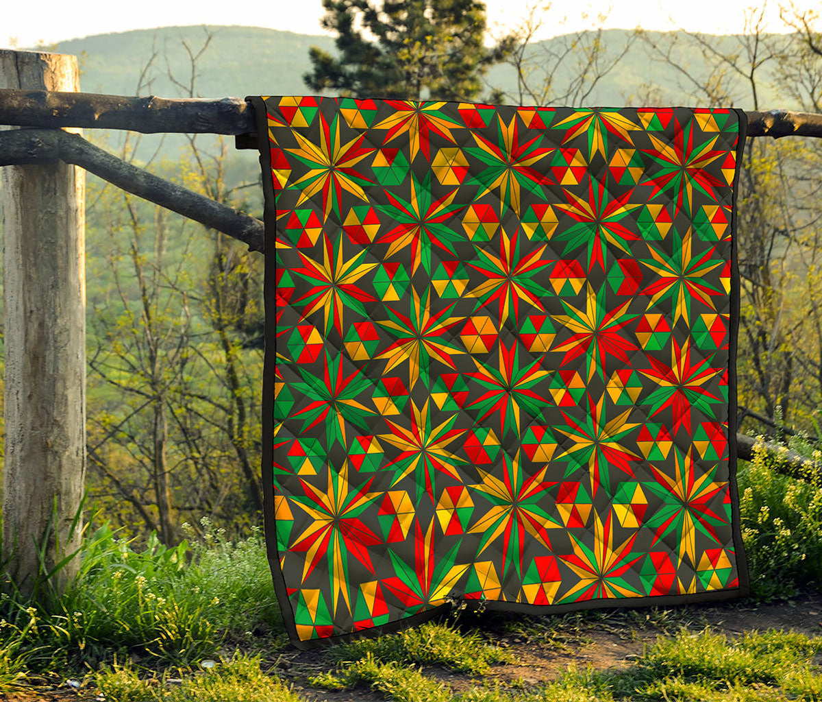 Abstract Geometric Reggae Pattern Print Quilt