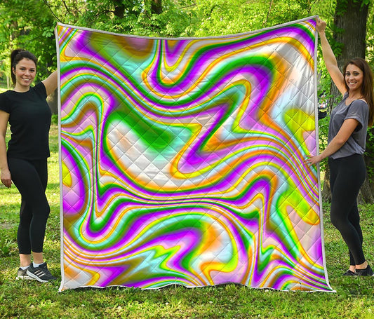 Abstract Holographic Liquid Trippy Print Quilt