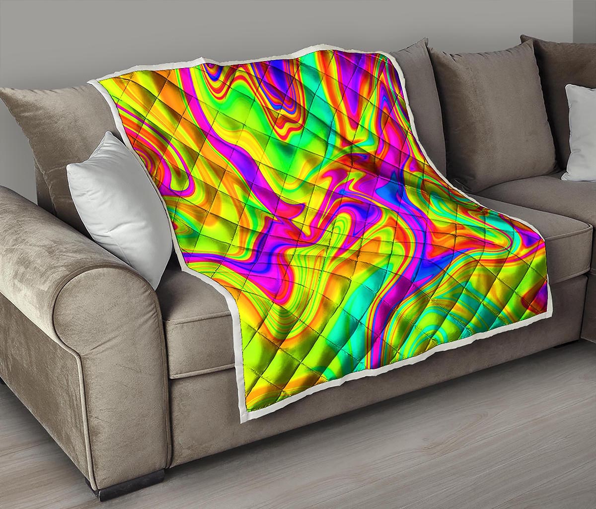 Abstract Liquid Trippy Print Quilt