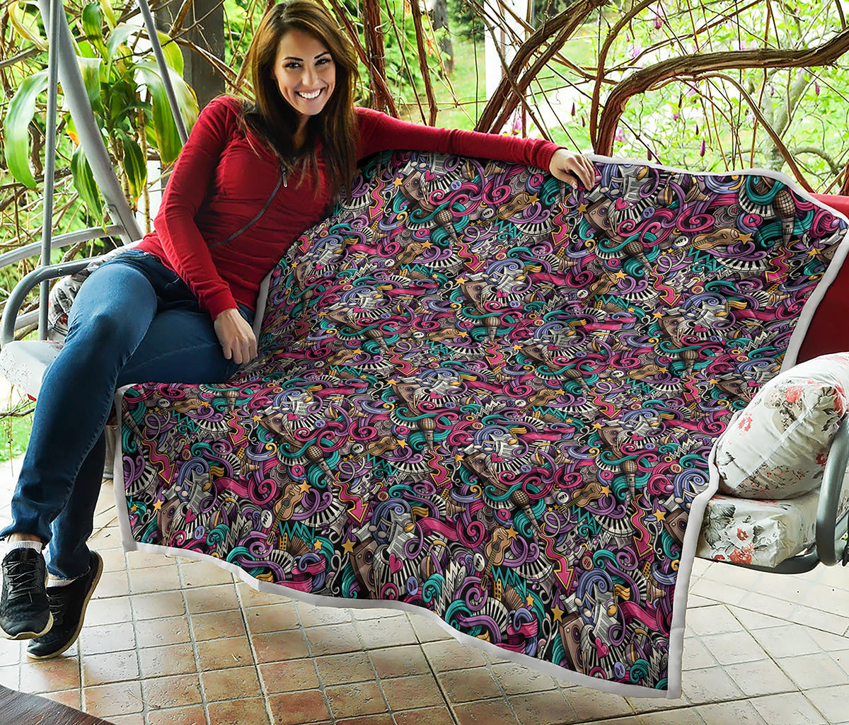 Abstract Music Pattern Print Quilt