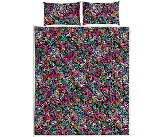Abstract Music Pattern Print Quilt Bed Set