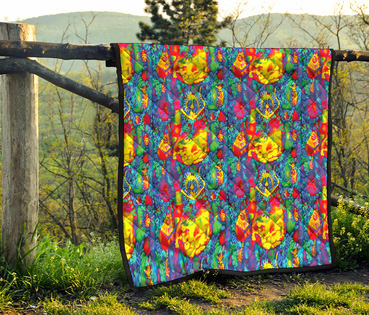 Abstract Psychedelic Print Quilt