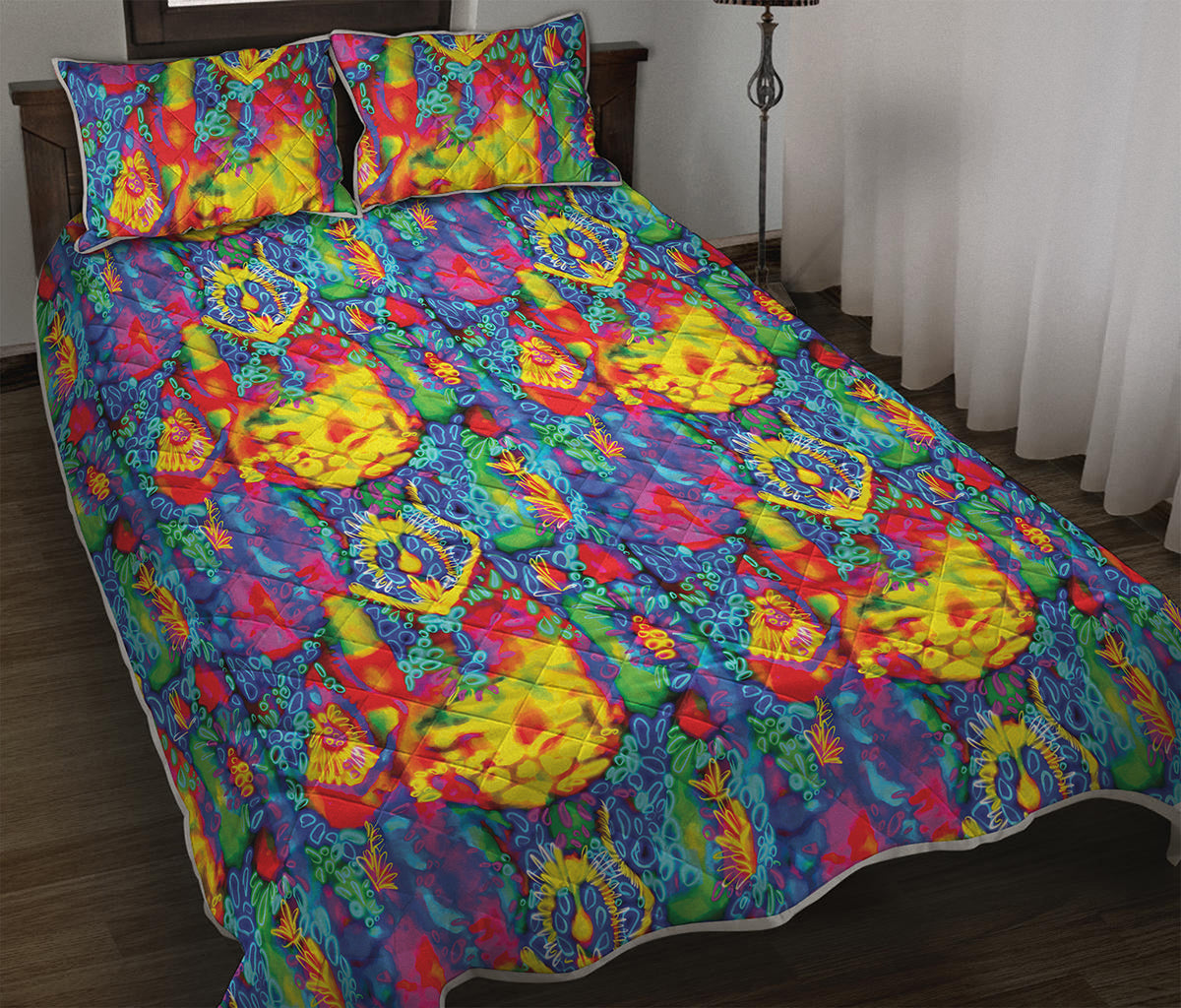 Abstract Psychedelic Print Quilt Bed Set