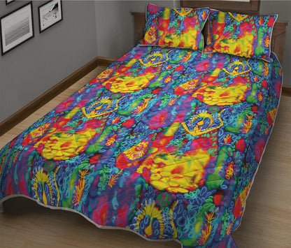 Abstract Psychedelic Print Quilt Bed Set