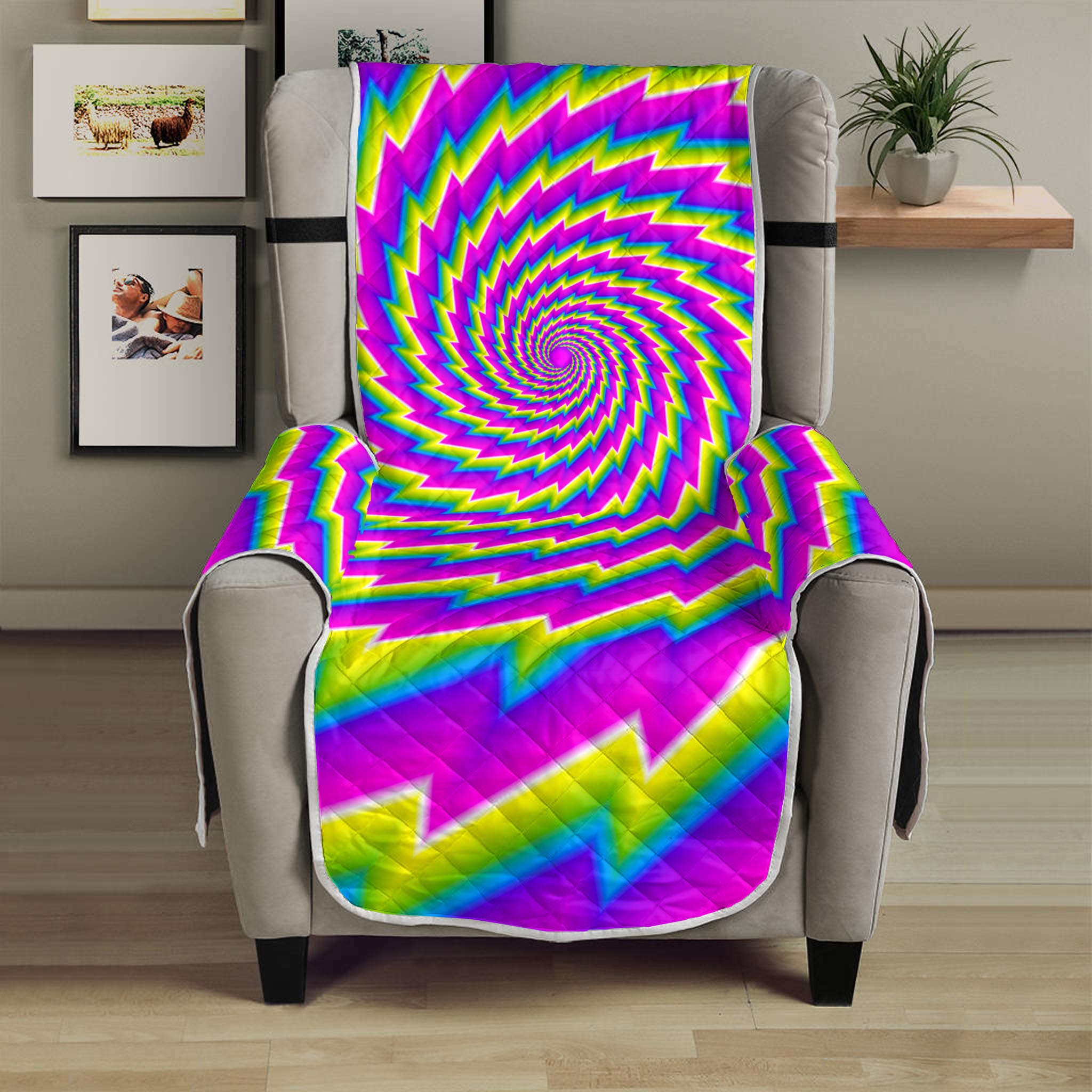 Abstract Twisted Moving Optical Illusion Armchair Protector