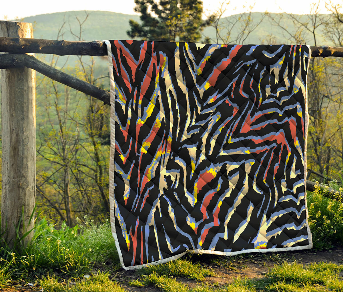 Abstract Zebra Pattern Print Quilt