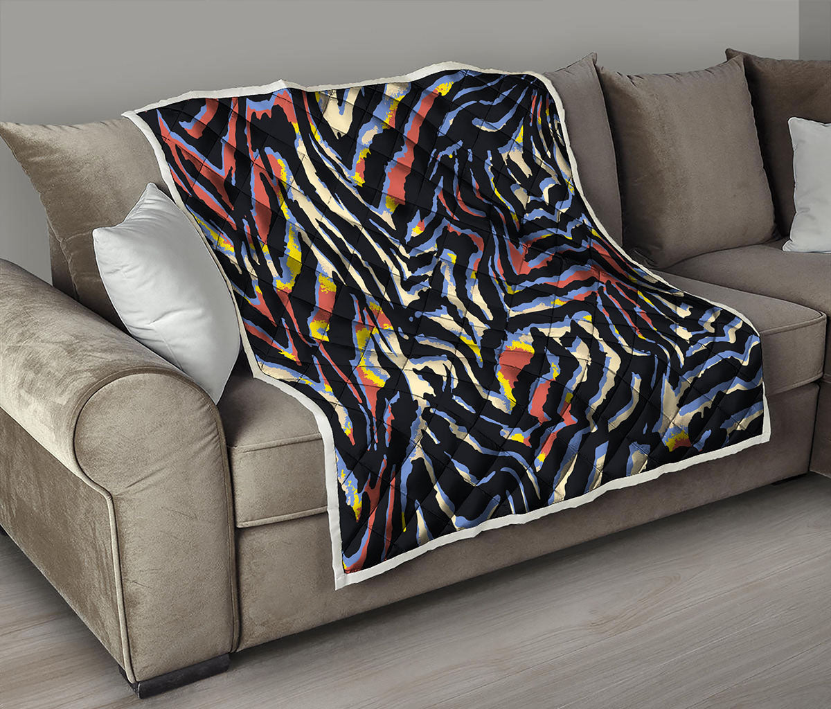 Abstract Zebra Pattern Print Quilt