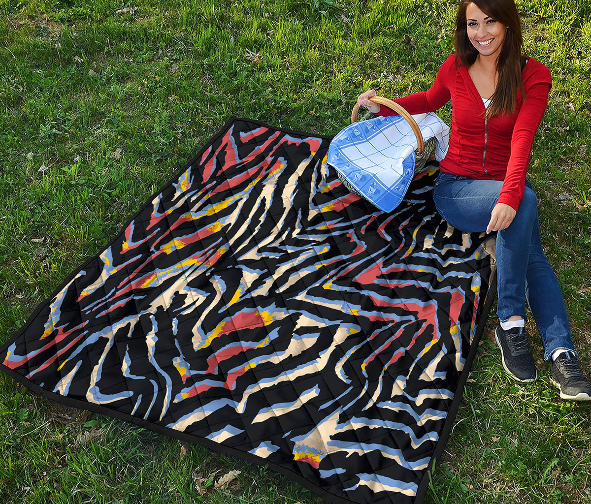 Abstract Zebra Pattern Print Quilt