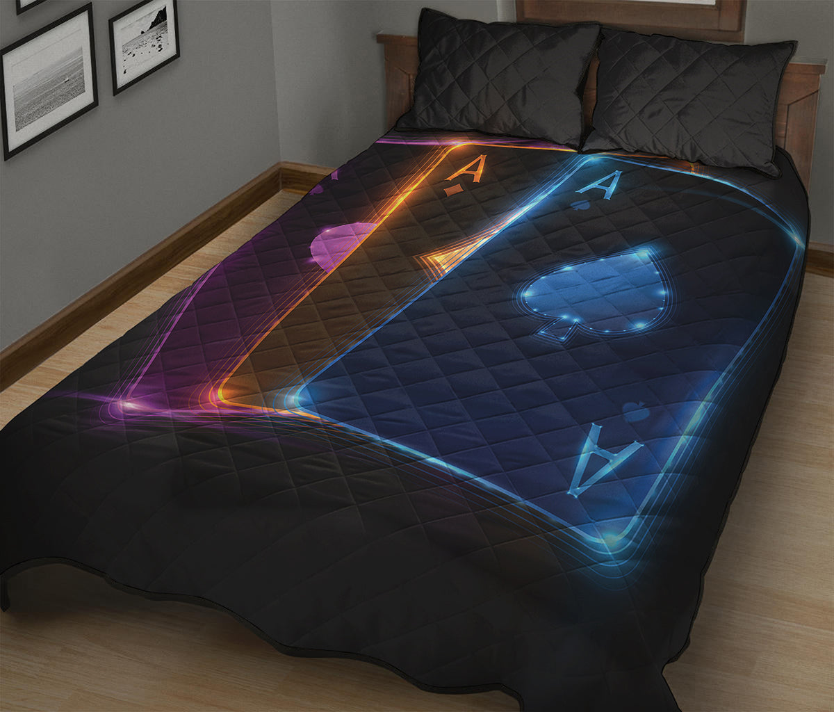 Ace Cards Print Quilt Bed Set