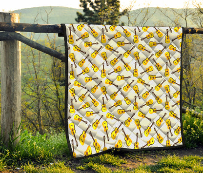 Acoustic Guitar Pattern Print Quilt