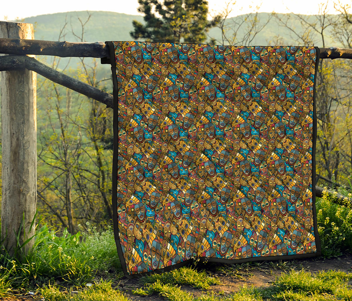 African Totem Masks Pattern Print Quilt