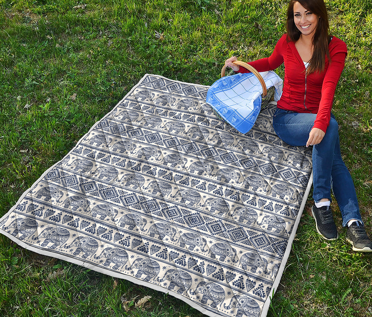 African Tribal Elephant Pattern Print Quilt