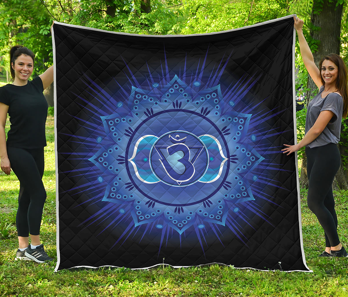 Ajna Chakra Mandala Print Quilt