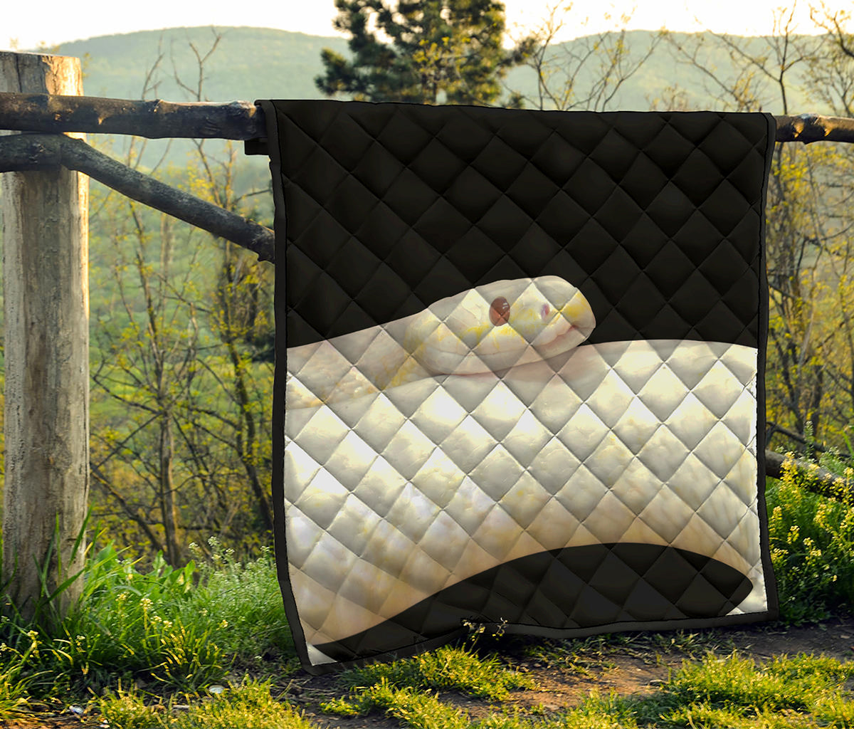 Albino Snake Print Quilt