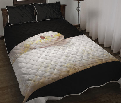 Albino Snake Print Quilt Bed Set