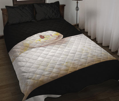 Albino Snake Print Quilt Bed Set