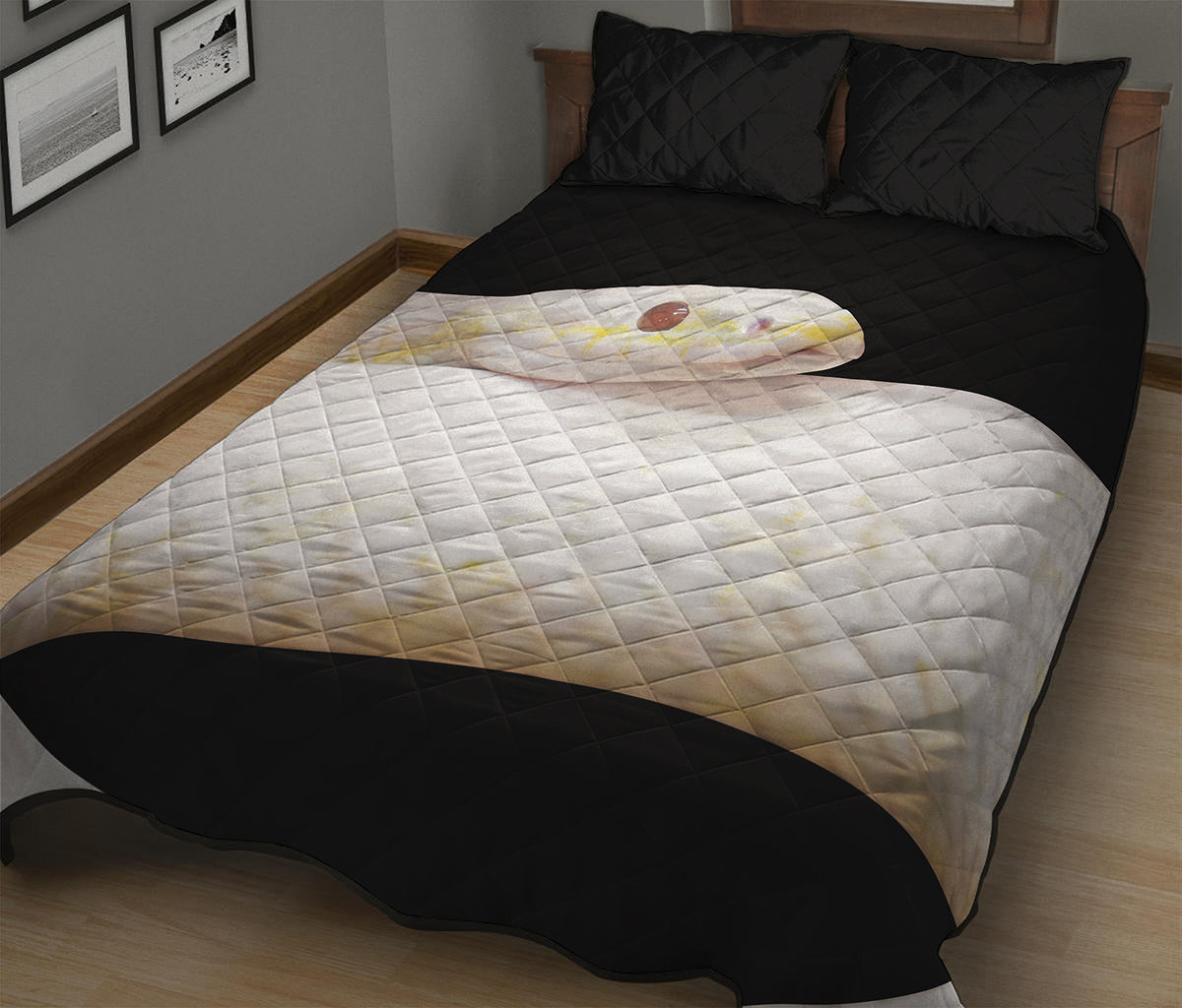 Albino Snake Print Quilt Bed Set