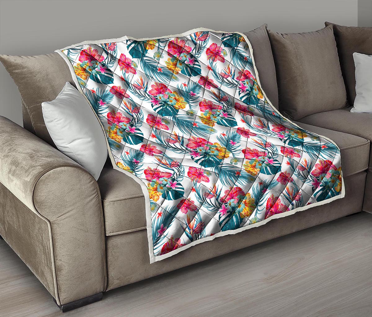 Aloha Hawaii Floral Pattern Print Quilt
