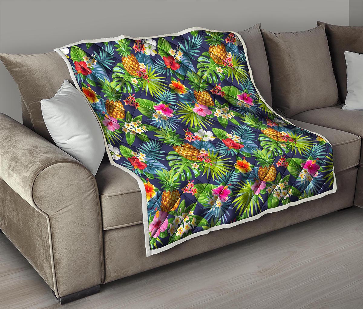 Aloha Hawaii Tropical Pattern Print Quilt