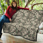 Aloha Hawaiian Camo Flower Pattern Print Quilt