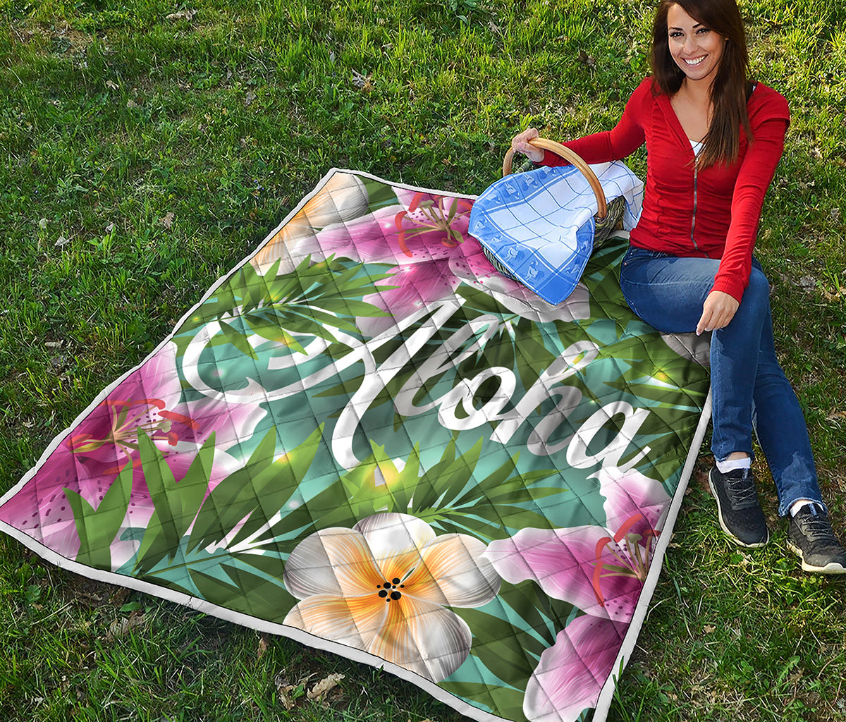 Aloha Hawaiian Flower Print Quilt