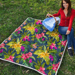 Aloha Hawaiian Flowers Pattern Print Quilt