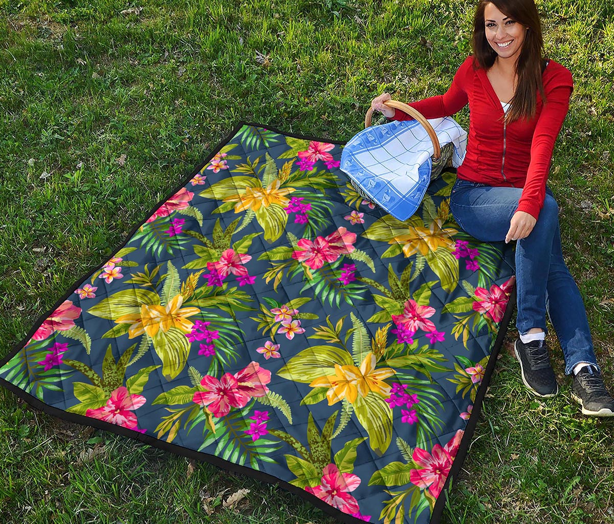 Aloha Hawaiian Flowers Pattern Print Quilt