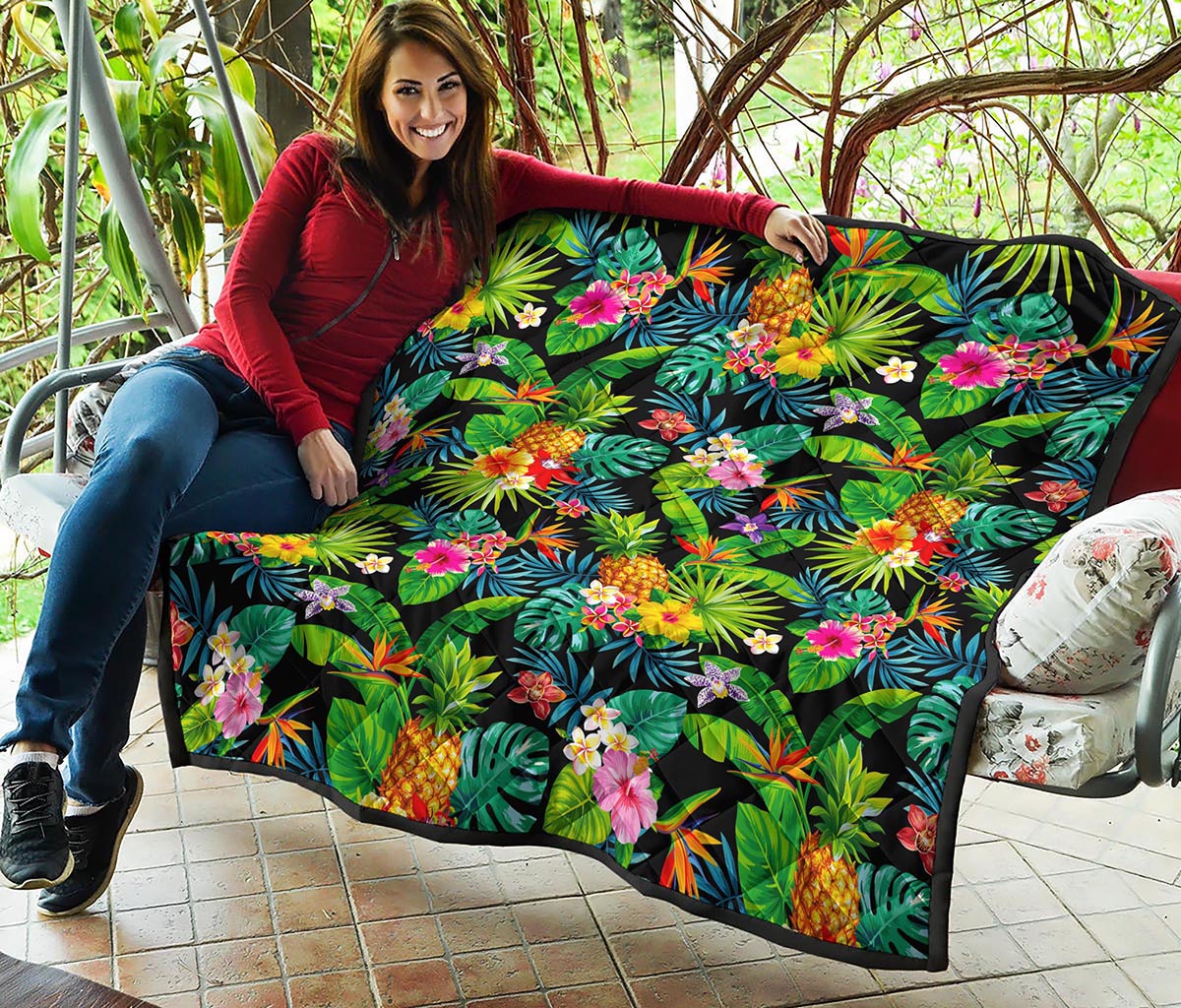 Aloha Hawaiian Tropical Pattern Print Quilt