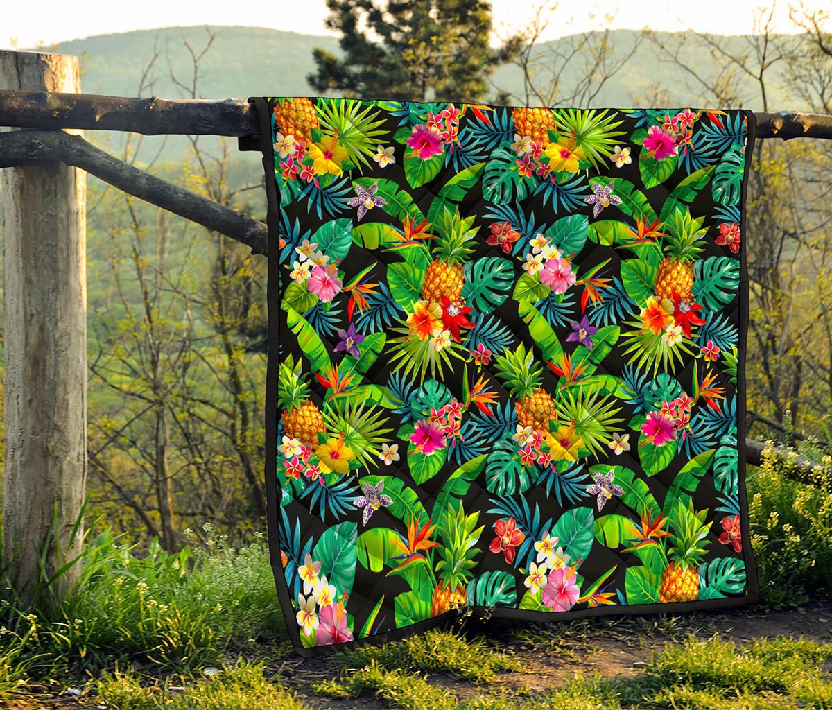 Aloha Hawaiian Tropical Pattern Print Quilt