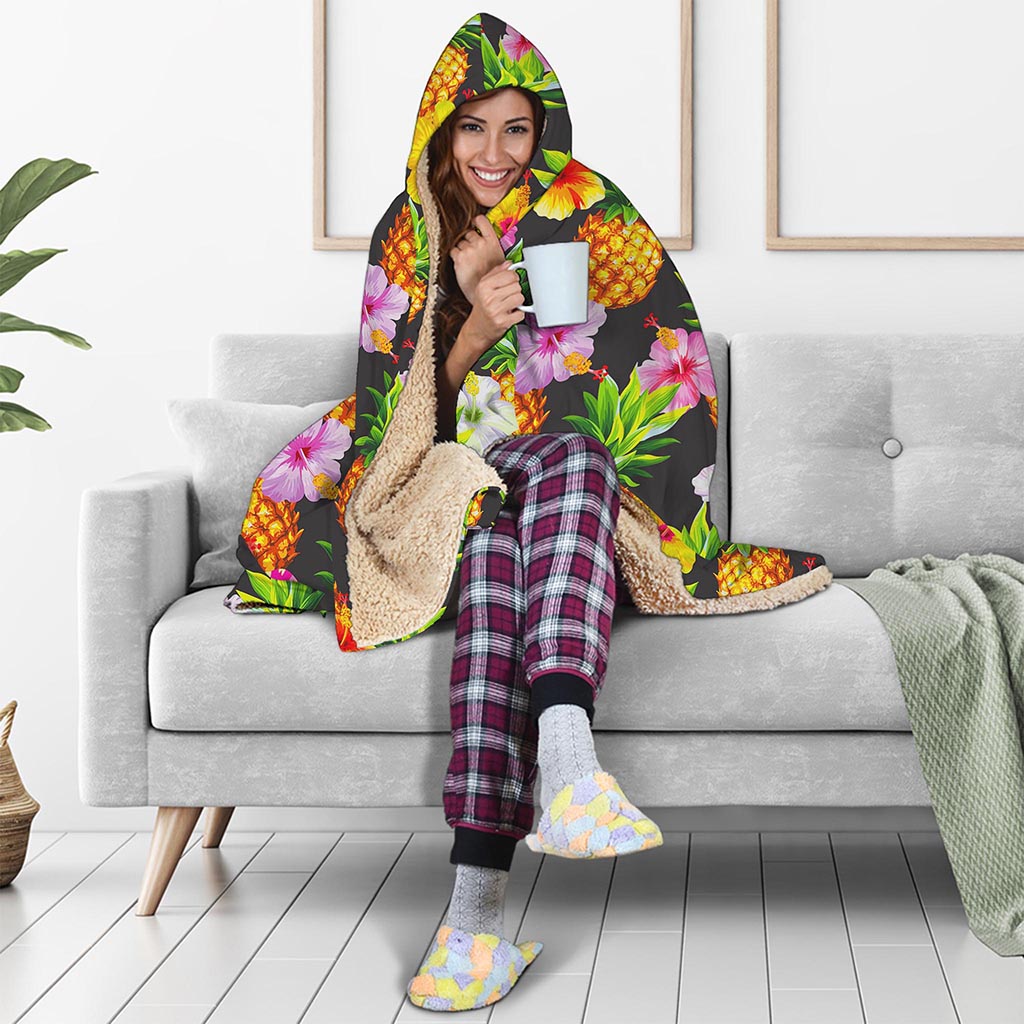 Aloha Hibiscus Pineapple Pattern Print Hooded Blanket