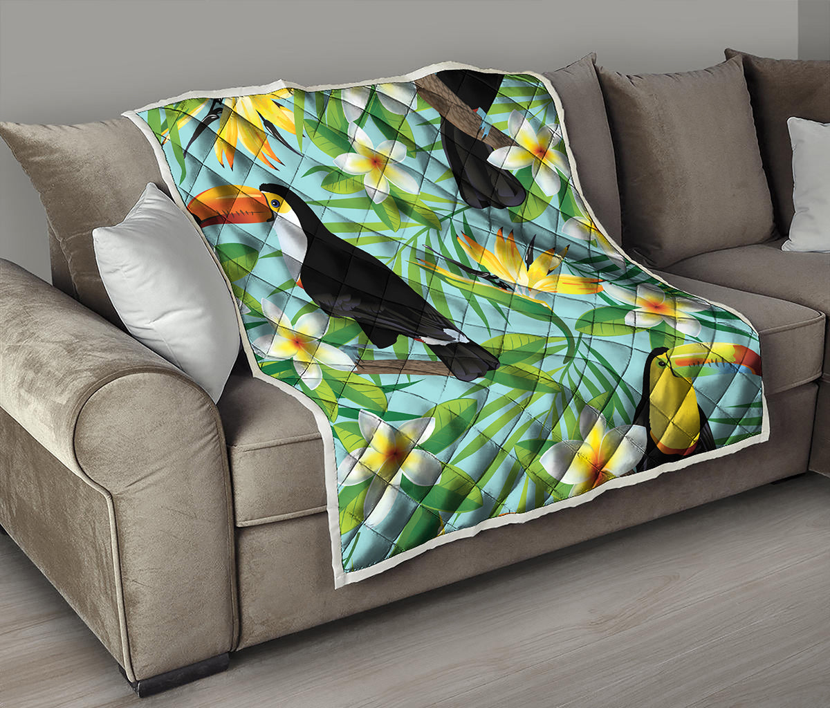 Aloha Keel-Billed Toucan Print Quilt