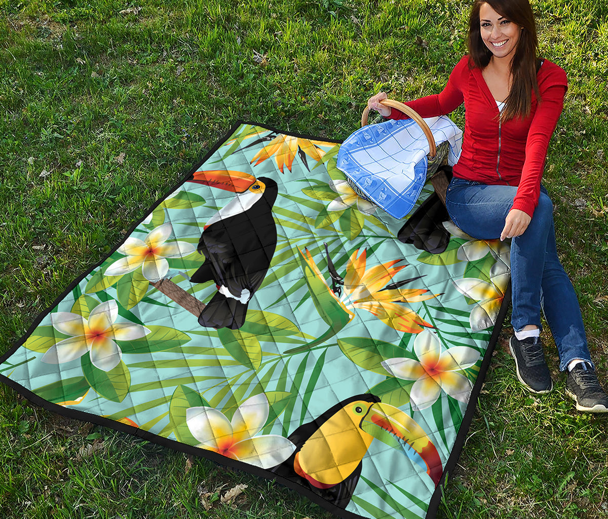 Aloha Keel-Billed Toucan Print Quilt