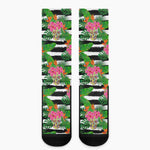 Aloha Skull Striped Pattern Print Crew Socks