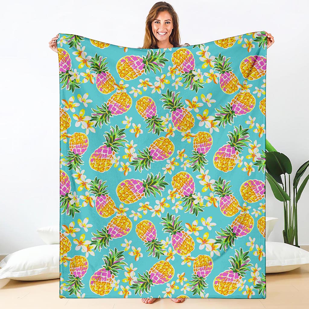 Aloha Summer Pineapple Pattern Print Blanket