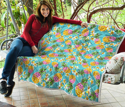 Aloha Summer Pineapple Pattern Print Quilt