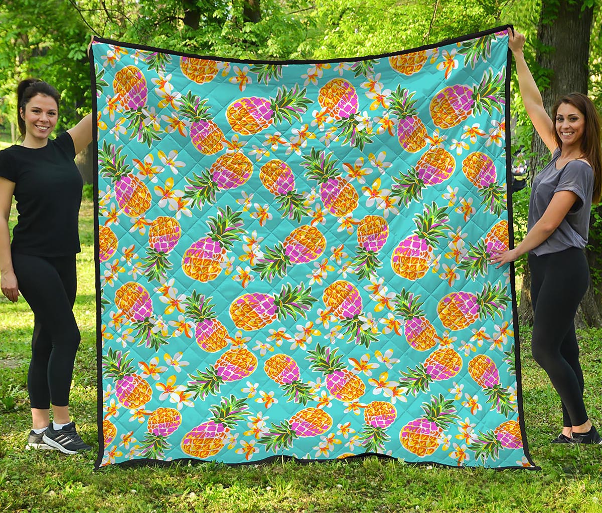 Aloha Summer Pineapple Pattern Print Quilt